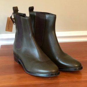 Cole Haan Nike Air Olive Green Ankle Boots size 5
